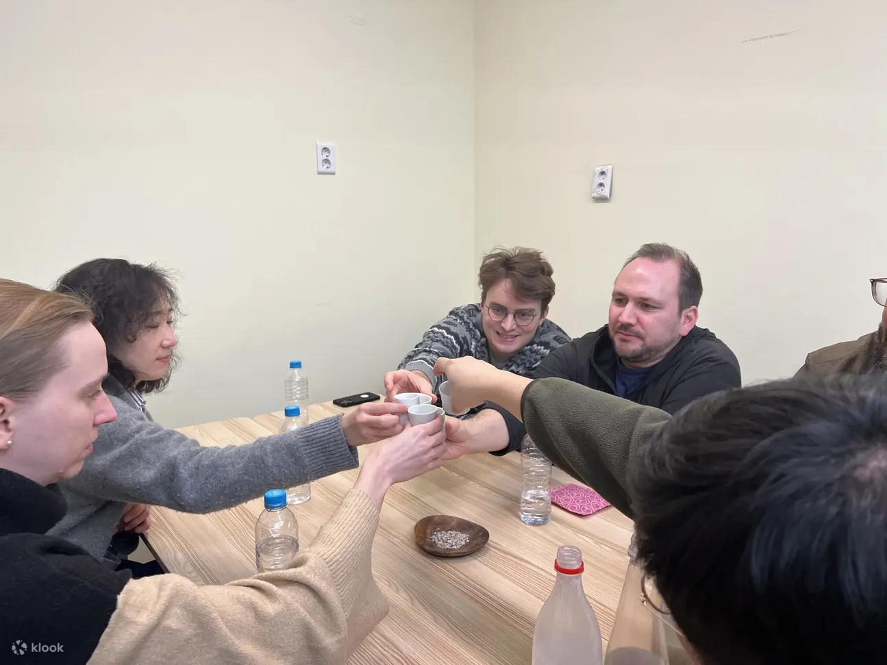与侍酒师一起品尝米酒 - 最好的马格利酒和烧酒