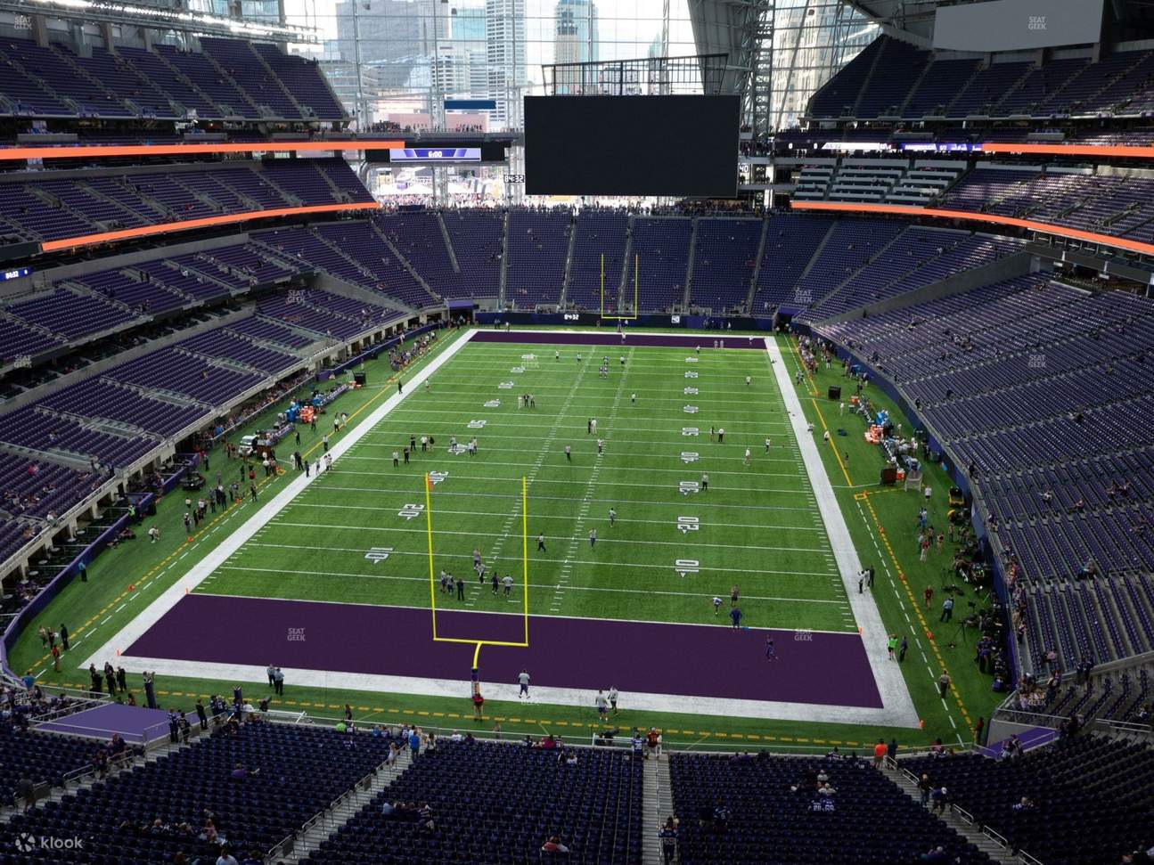 Short upper-side seats bring exciting end zone views and close field angles