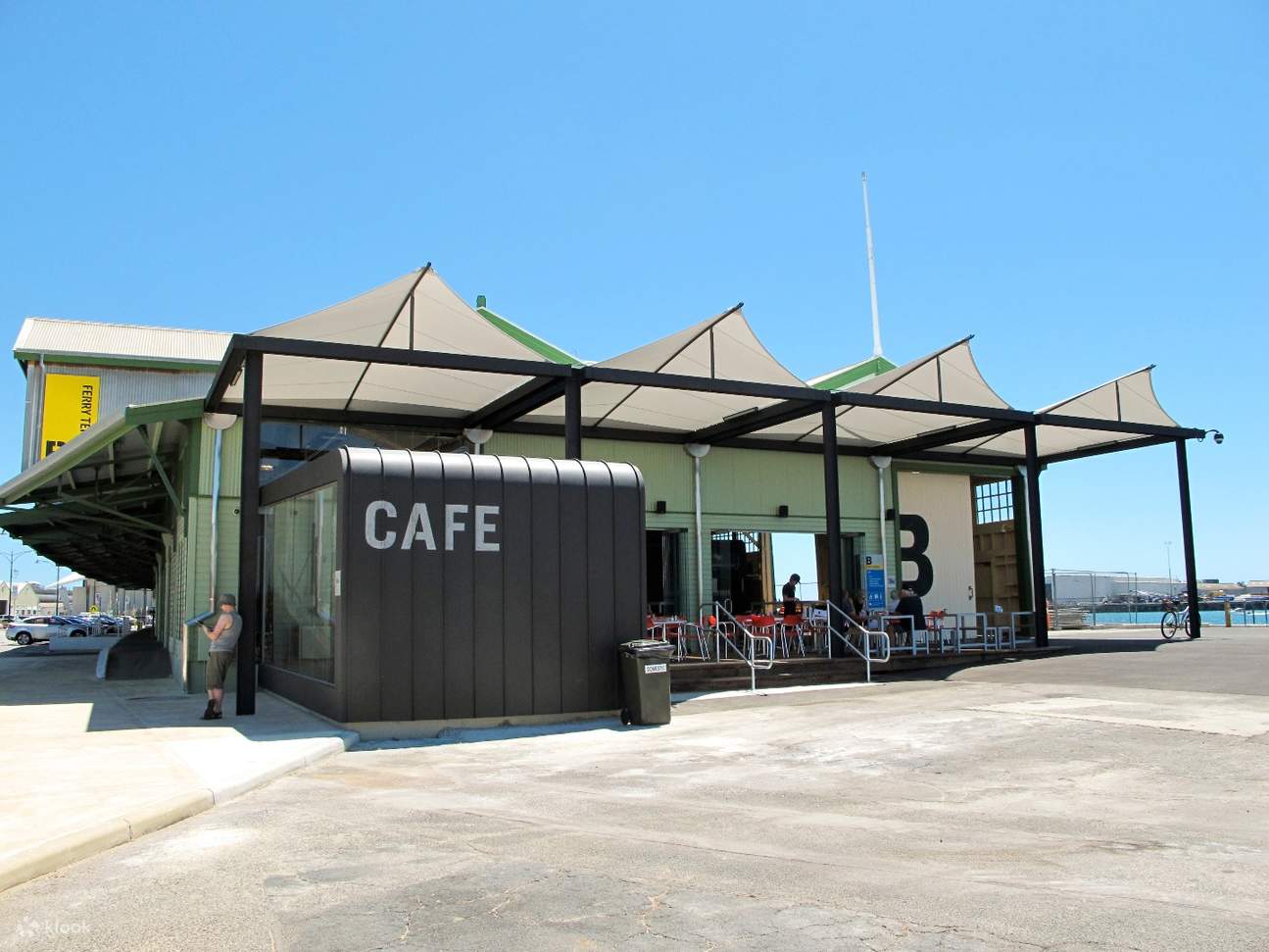 로트네스트 아일랜드 카페 정류장