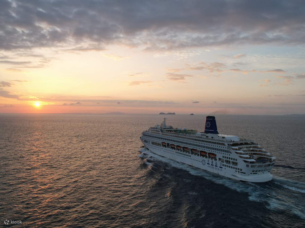 Du thuyền Piano Land 7N6Đ của Hwajing Travel (PKL-Singapore-Nha Trang-Hồng Kông)