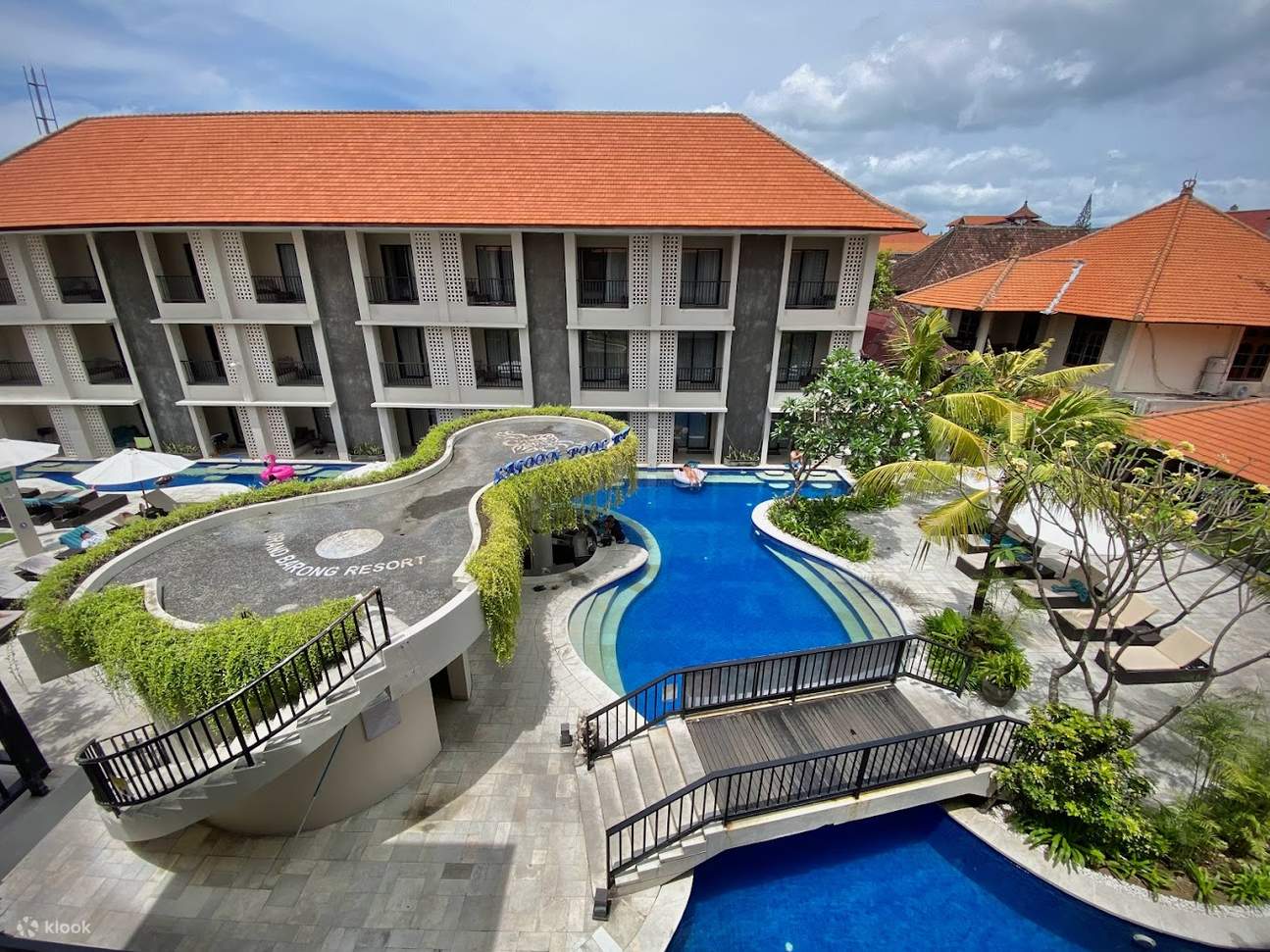 Kelas Memasak dan Sarapan Terapung di Grand Barong Resort Bali