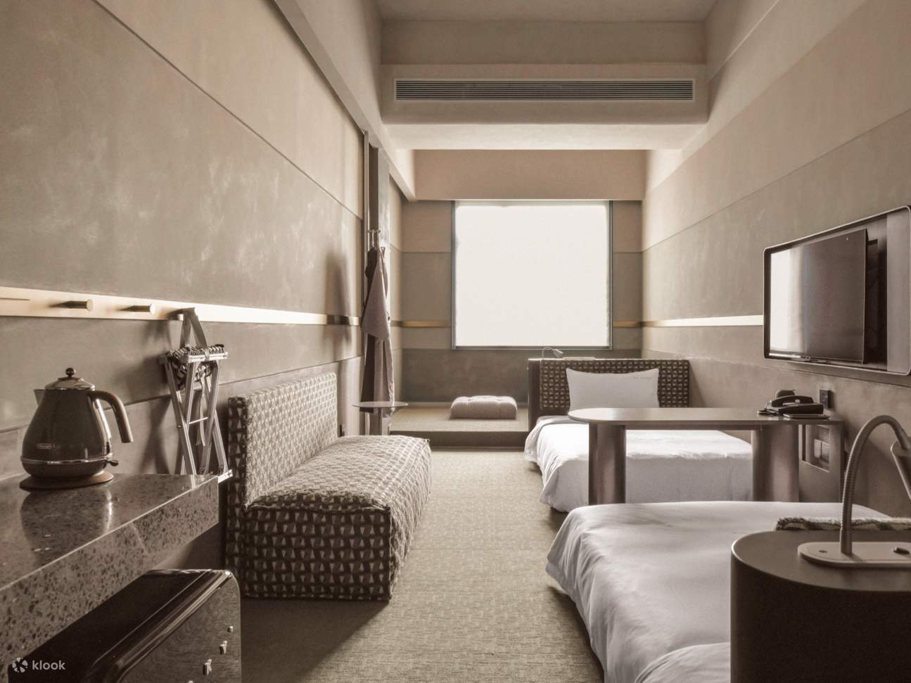 Пакет размещения в отеле Shenzhen Vientiane Foodie NOA