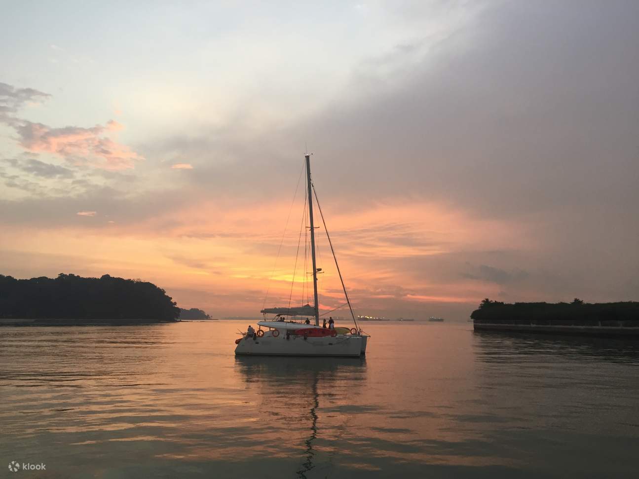 Island Yacht Tour in Singapore Klook Australia