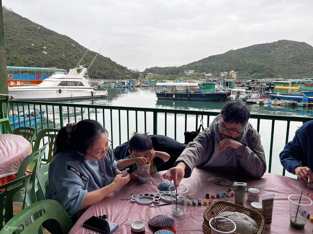 Chuyến tham quan sinh thái cửa sông đảo Lamma và Hội thảo nghệ thuật vỏ sò tái chế