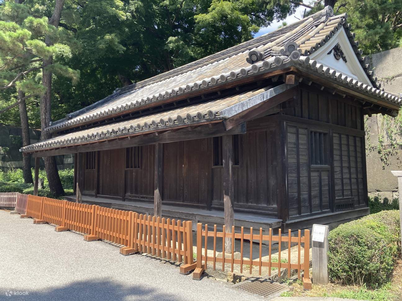 東京:皇居歷史巡禮徒步導覽 - Klook 客路