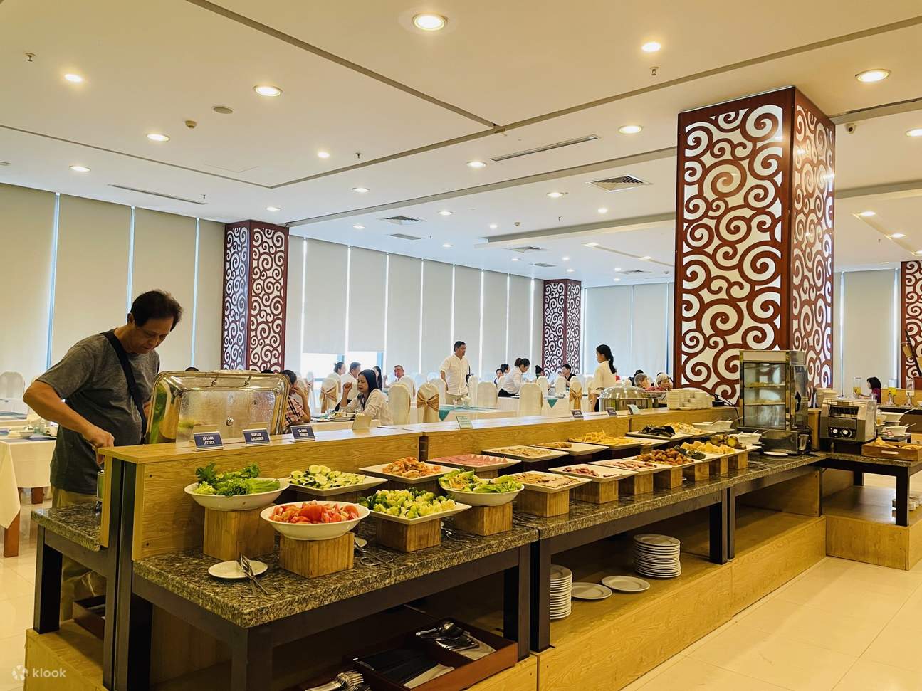 Termasuk sarapan pagi