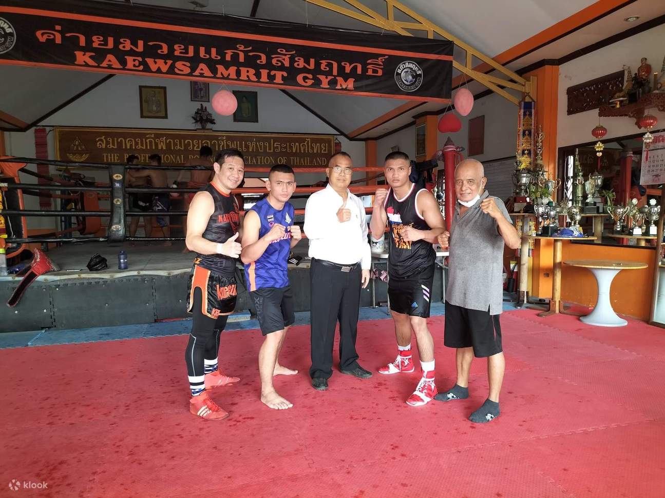 Buổi Học Muay Thái tại Kaewsamrit Gym