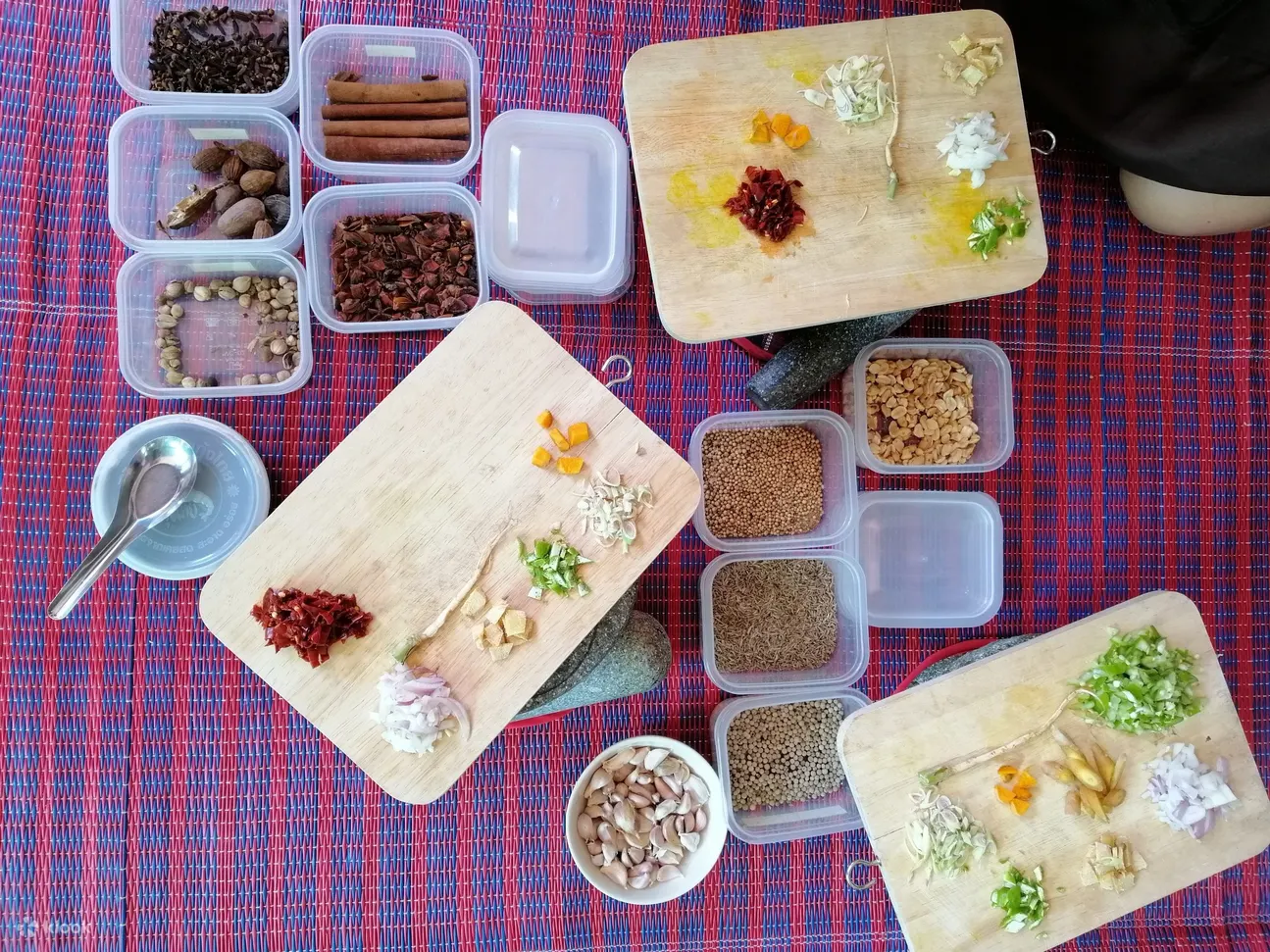 清迈兰纳微笑泰式烹饪课程