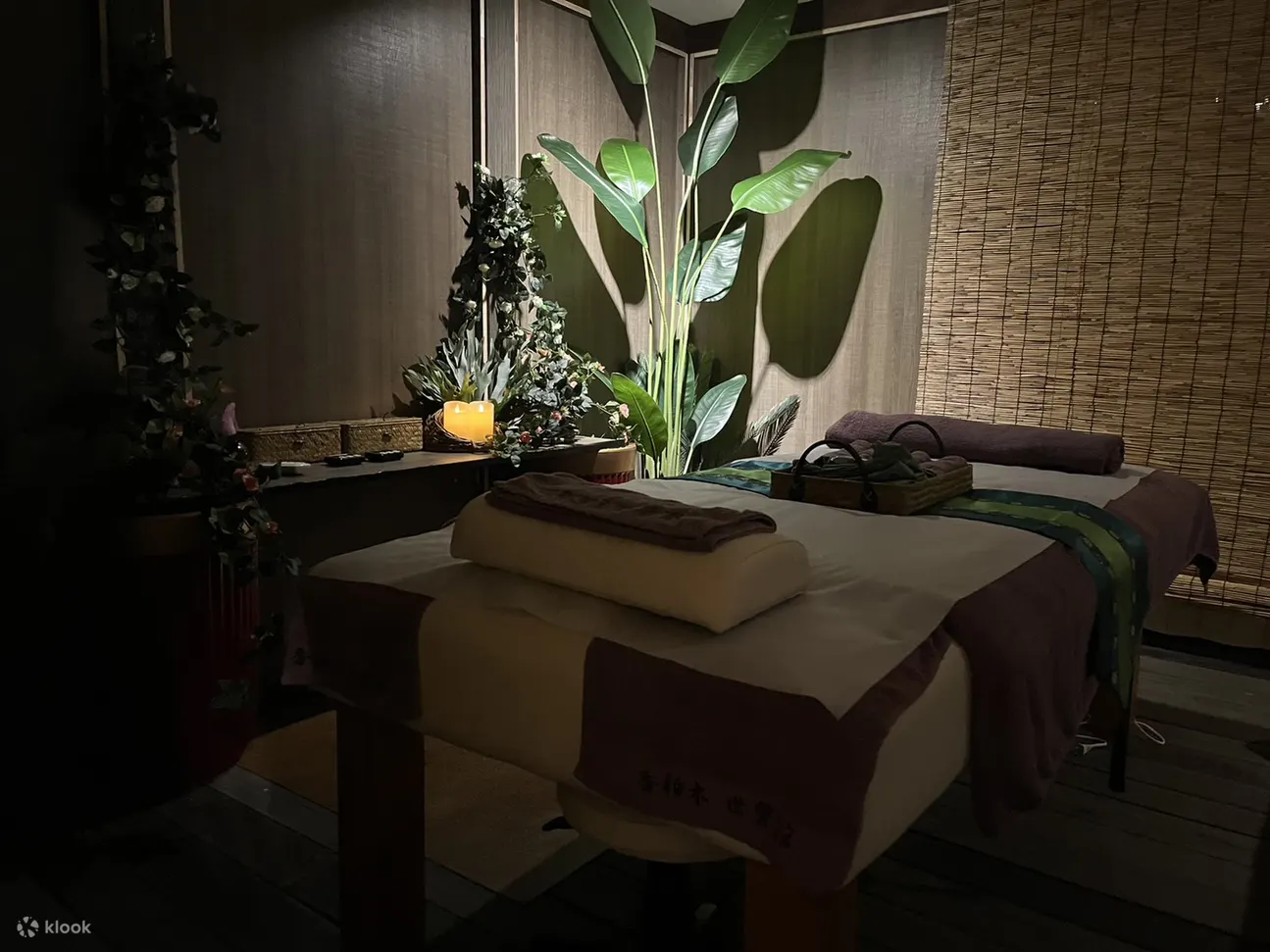 香柏木世贸馆