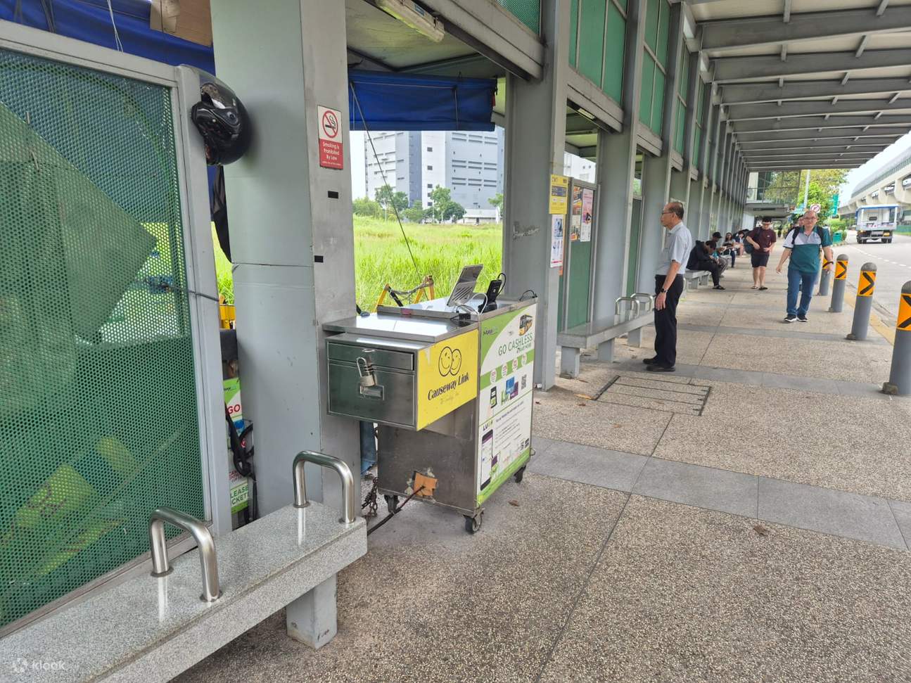 จุดรับที่สถานี Tuas Link