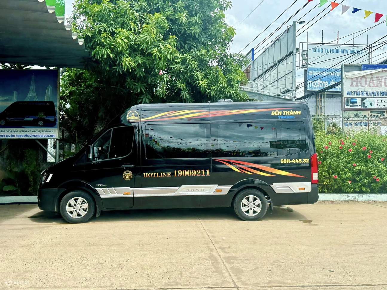 Ho Chi Minh - Minivan Limousine Mui Ne di Ben Thanh Travel 