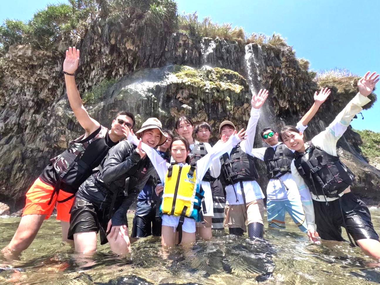 Miyako-jima: Lawatan Setengah Hari Gua & Kayak Laut (Okinawa)