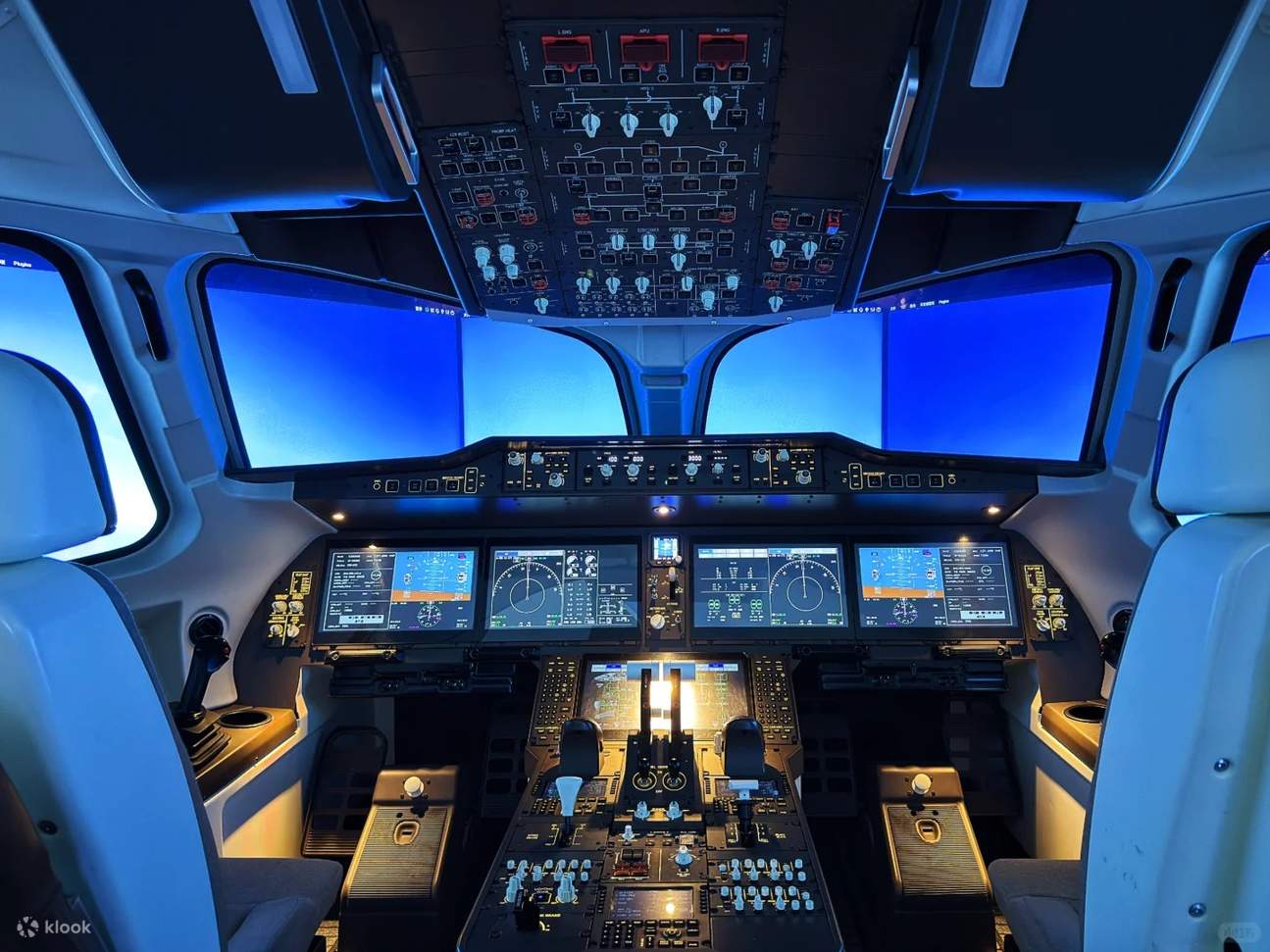 ไฮไลท์คือแบบจำลองสถานีอวกาศ 