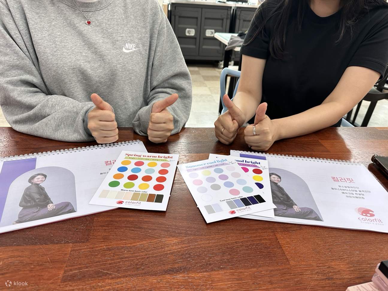 Terima Kad Warna Digital & Kad Warna & buku portfolio lengkap dengan semua hasil konsultasi