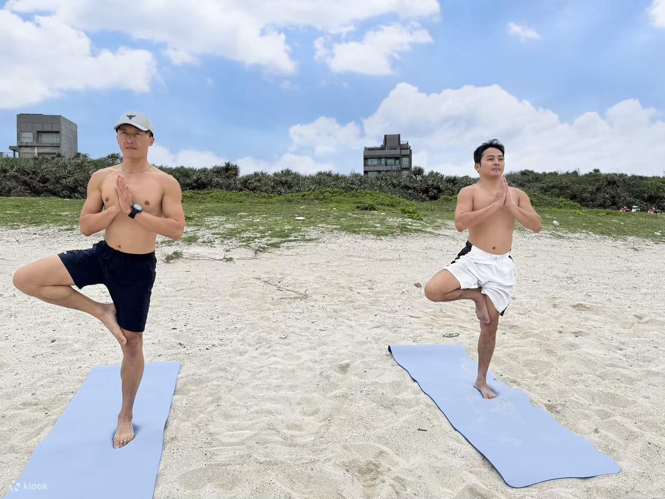 Pingtung: esperienza yoga rilassante sulla spiaggia dell'Isola Verde