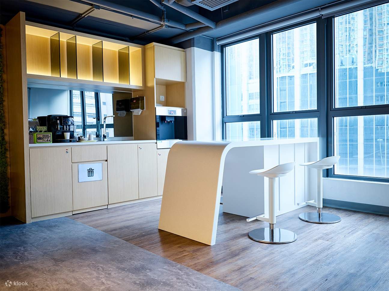 Dialogue in the Dark Exhibition ประสบการณ์ in ฮ่องกง