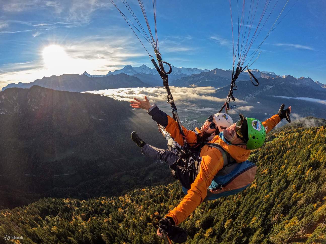 Nhảy dù lượn đôi ở Interlaken - Chuyến bay Đại Bàng Vàng 