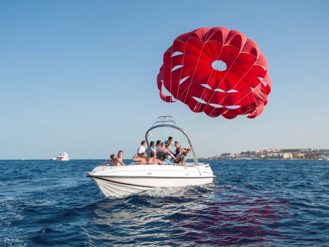 Parasailing Vuela y Atrapa el Cielo con Traslado Privado - Sharm El Sheikh