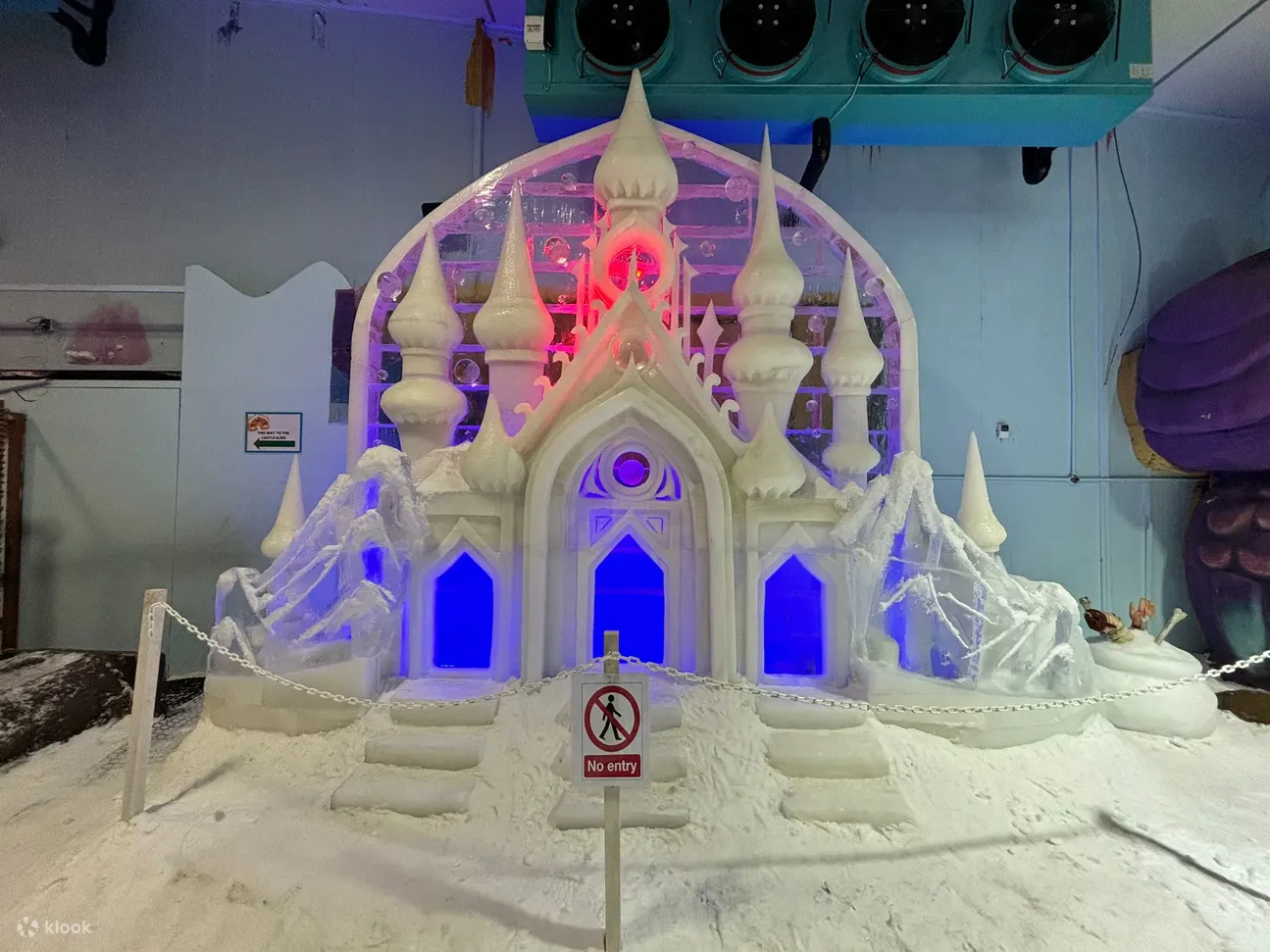 ice hotel gallery