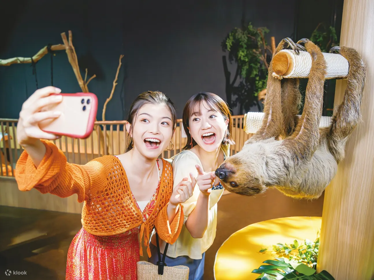 冲绳 DMM Kariyushi 水族馆门票
