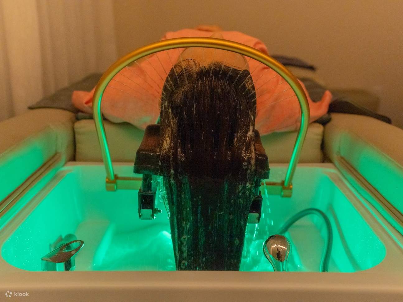 Celestique Spa (Cuci Rambut Diraja Vietnam)