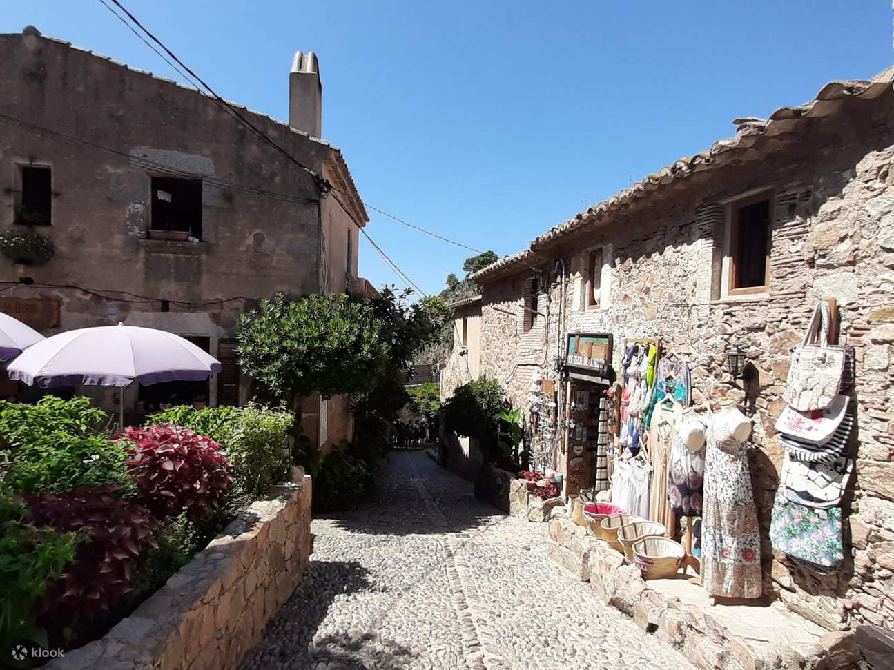 DAY TRIP TO TOSSA DE MAR FROM BARCELONA Klook Australia fact-families-activities