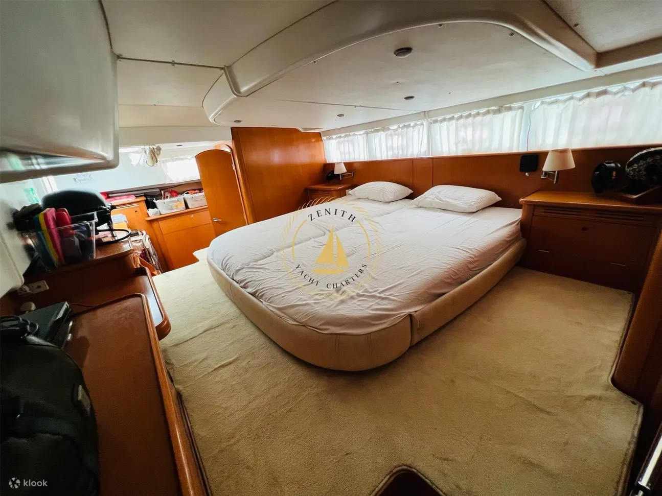 豪华 leviathan 888 4 小时租用游艇海游 Zenithyachtcharters