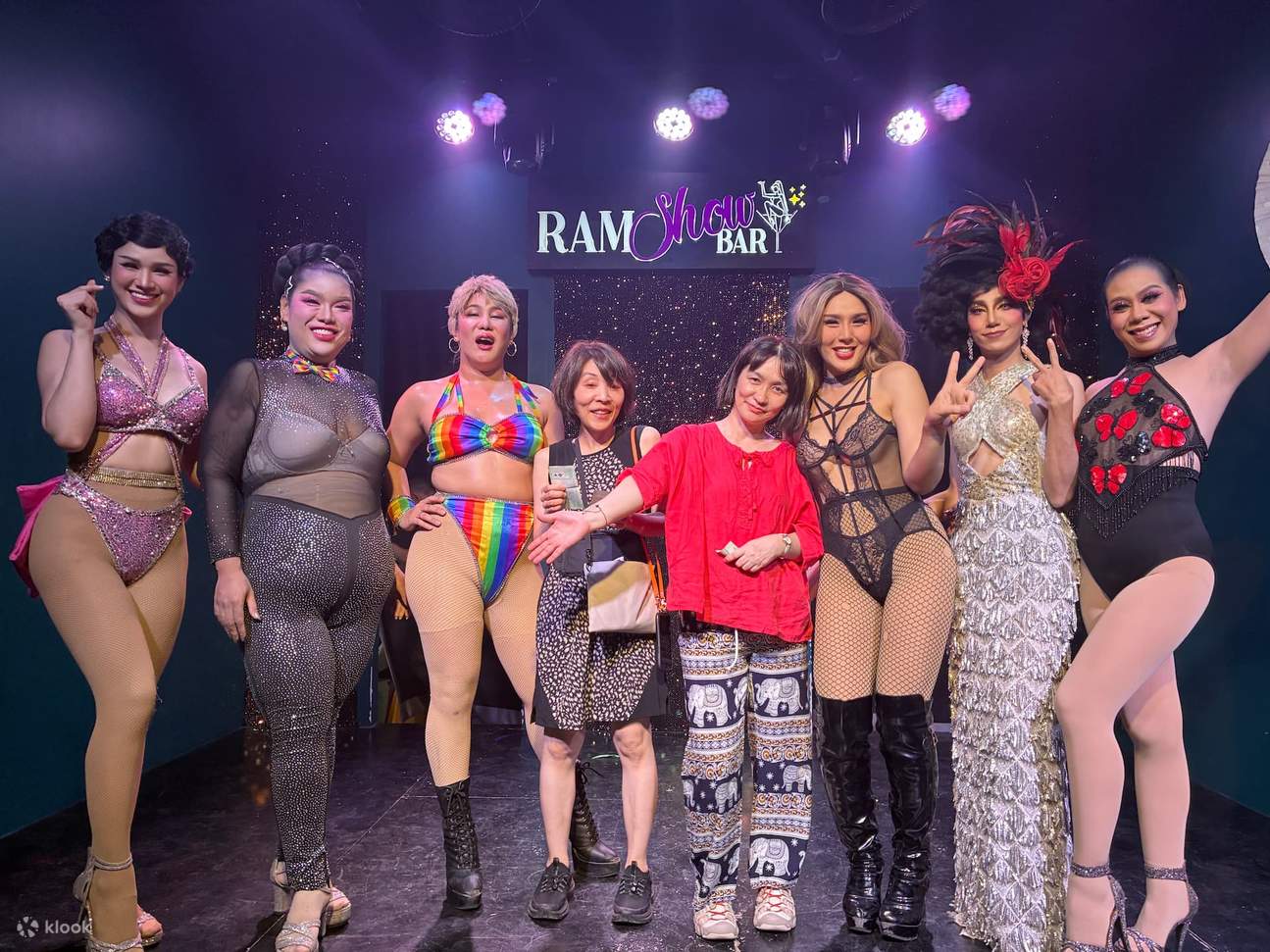 치앙마이: 레이디보이 카바레 쇼 (이동 서비스 및 저녁 식사 포함)