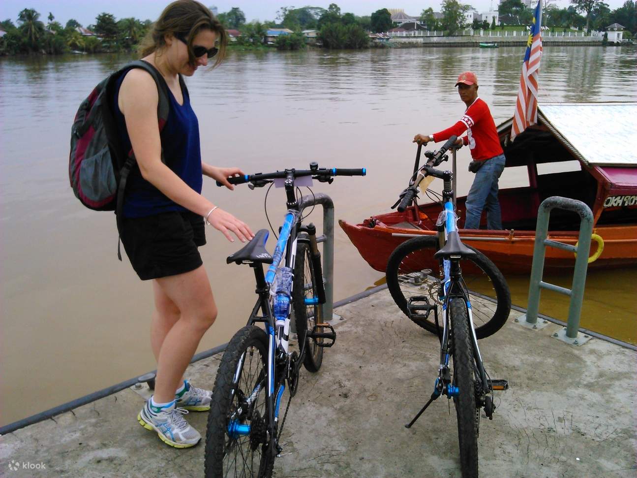 kuching bike tours