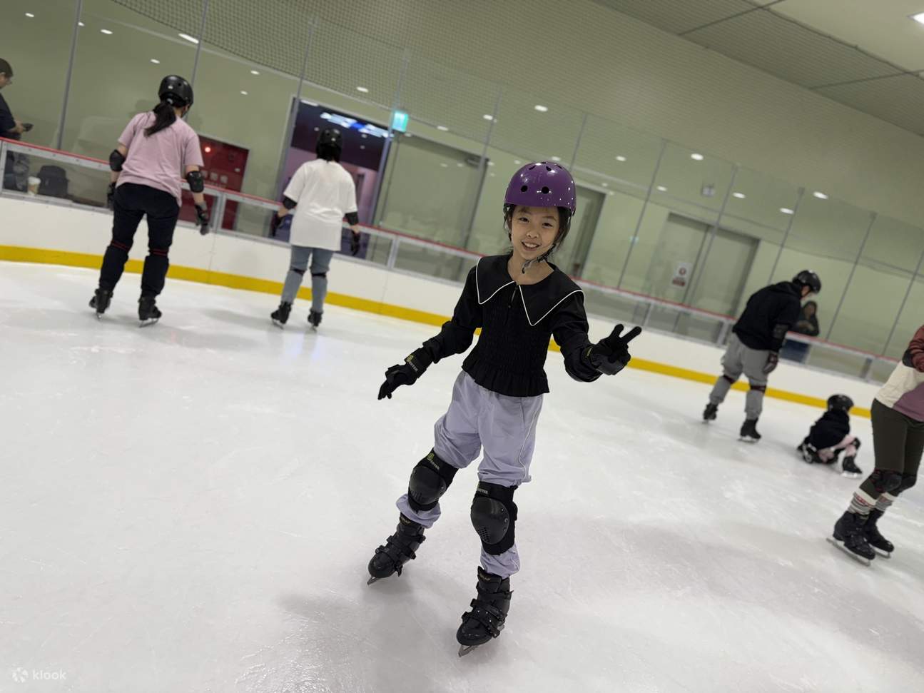 Eine gute Wahl für die ersten Schlittschuh-Erfahrungen von Kindern.