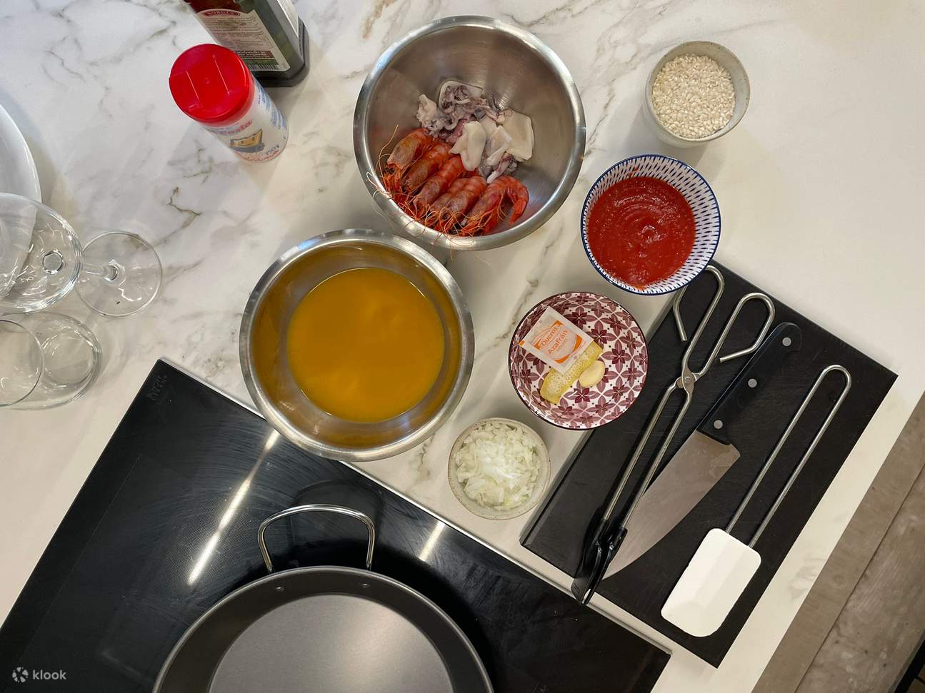 Local Chef cooking masterclass beyond paella in Barcelona