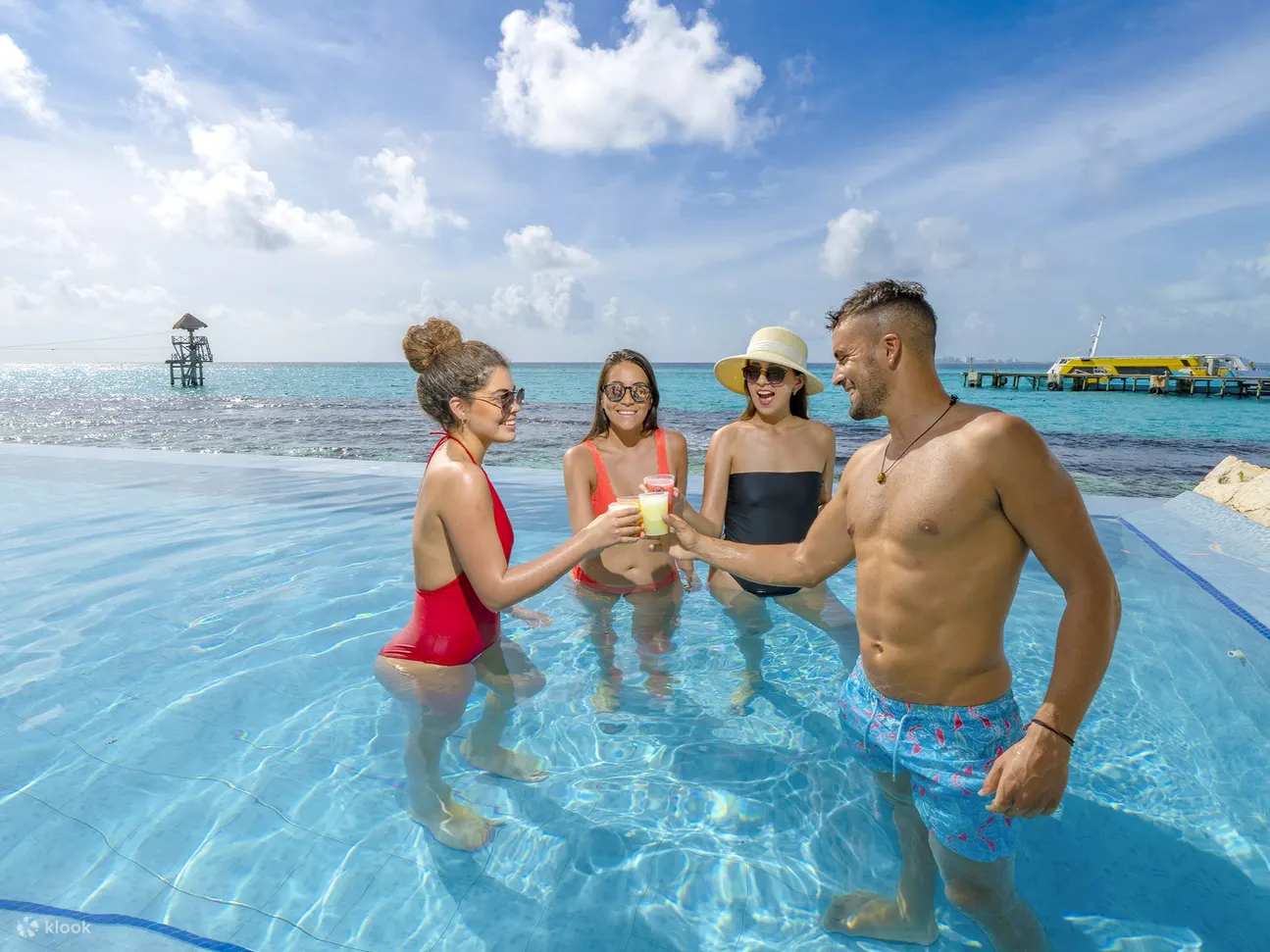 女人岛Garrafon公园门票（含交通 & 午餐）