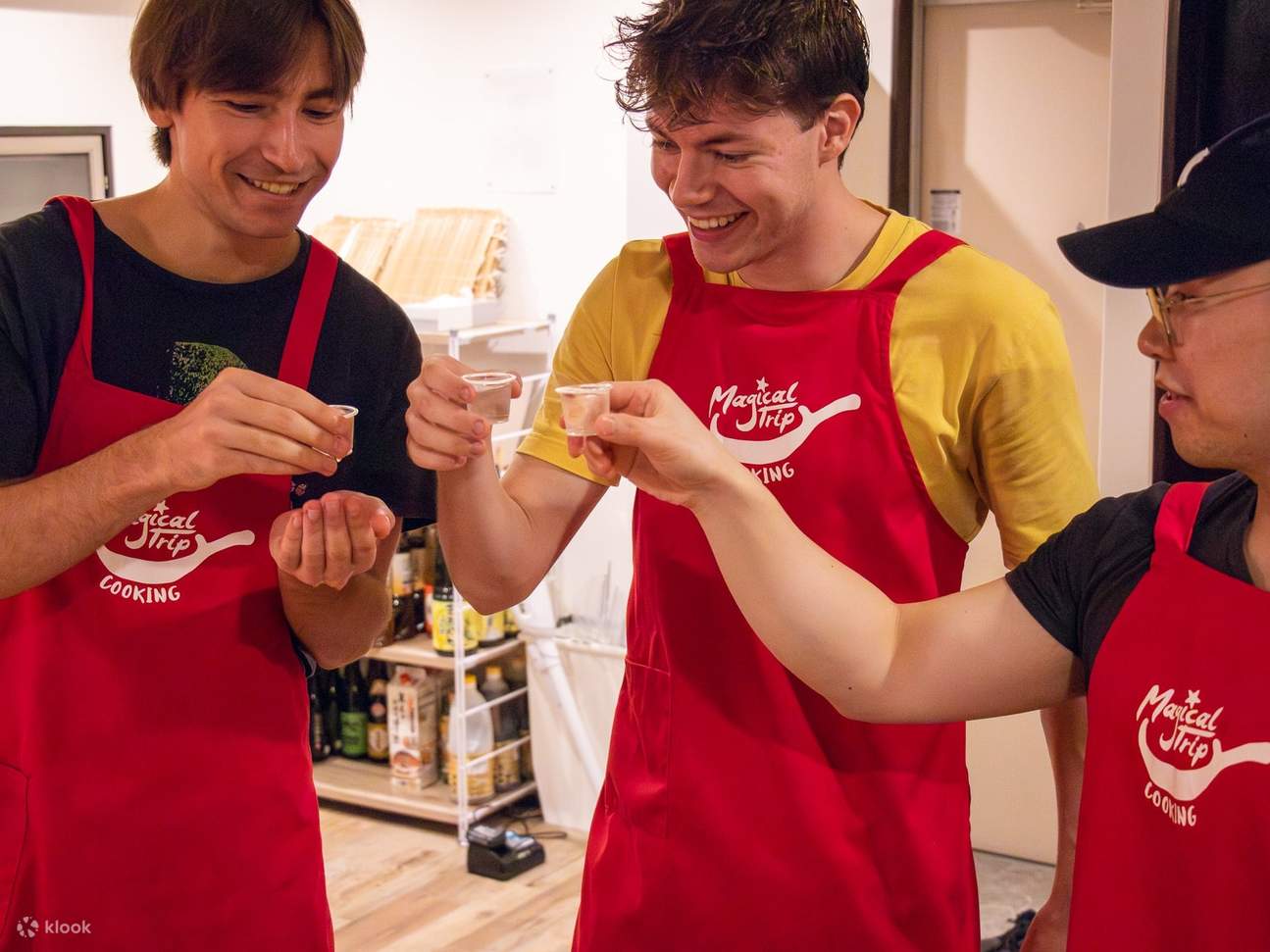 Pengalaman Masak Rumahan Ala Izakaya & Pairing Sake di Tokyo