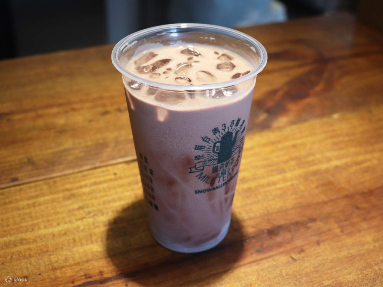 snowballer hot chocolate at Snowballer Cafe at Taipei Arena Station