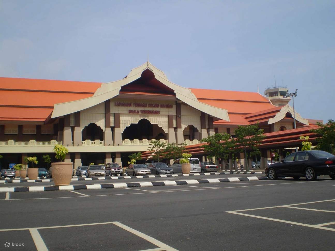 sultan-mahmud-airport-tgg-transfer-for-merang-klook-india