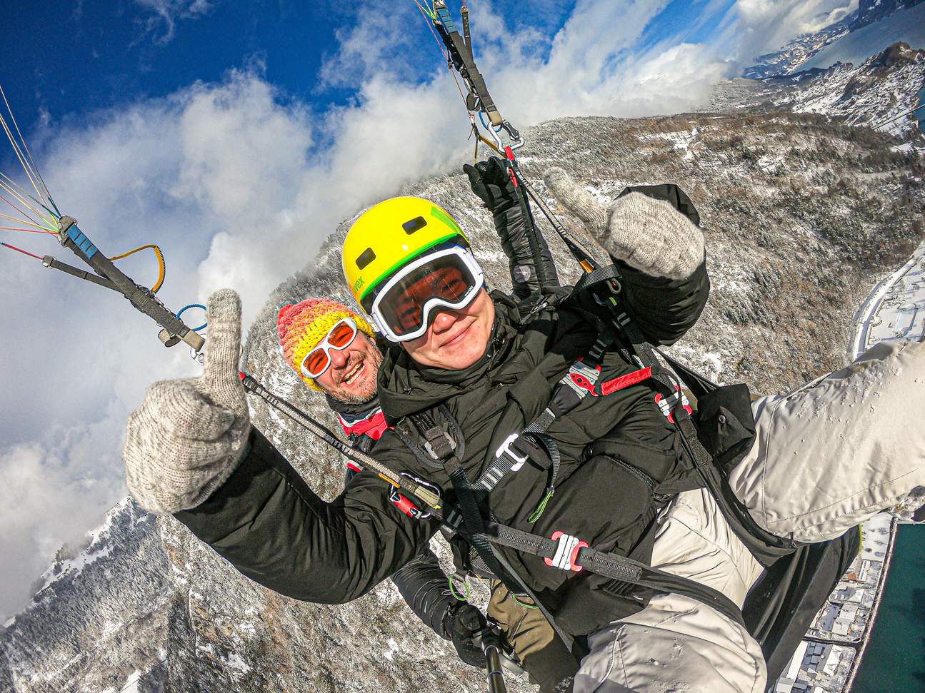 Nhảy dù lượn đôi ở Interlaken - Chuyến bay Đại Bàng Vàng 