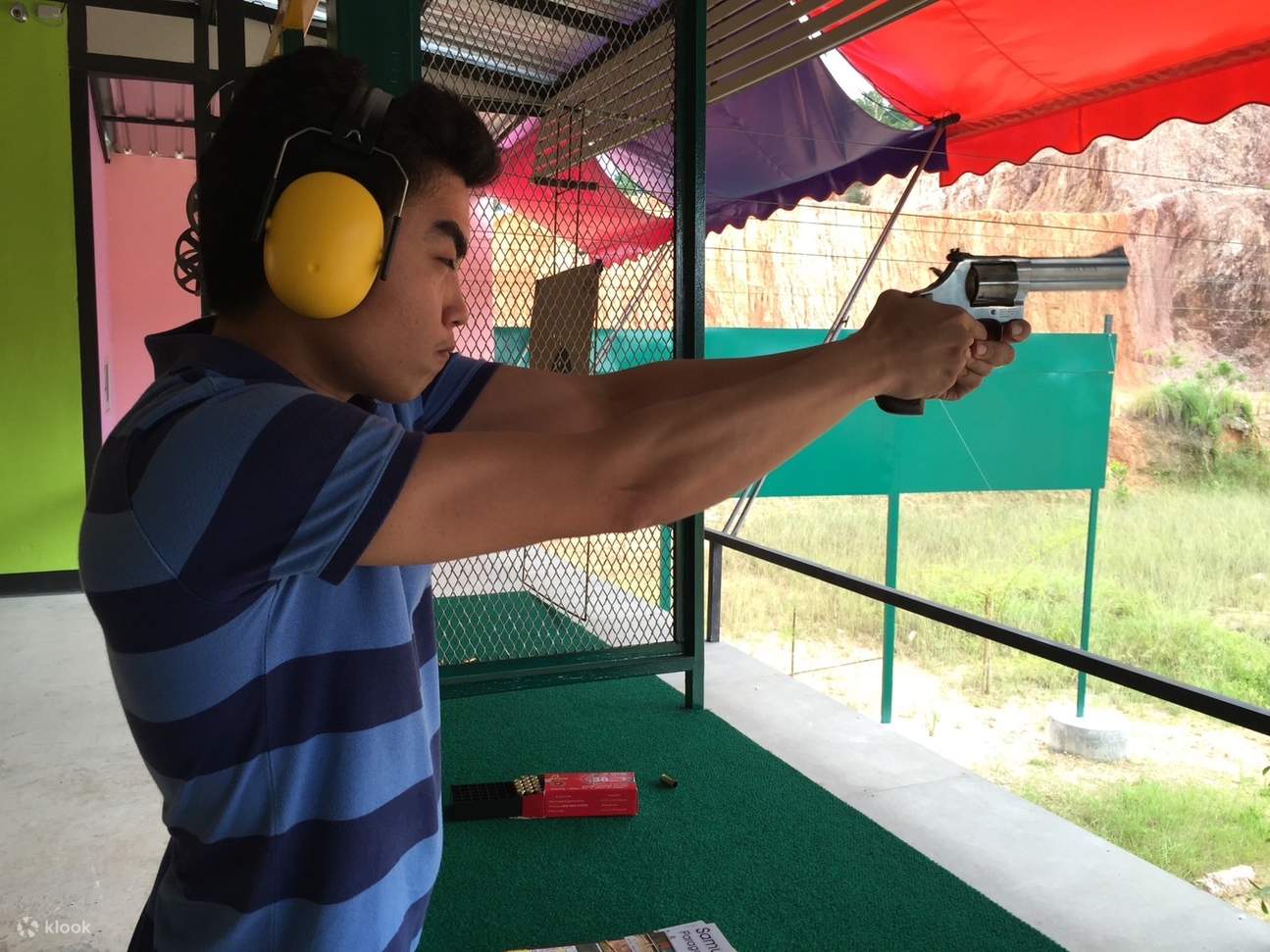 Join In Samui Paragon Gun Shooting Range in Suratthani Klook India