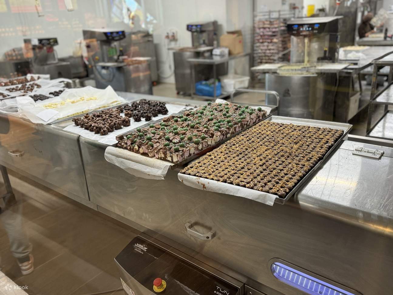 Deleite sus sentidos en la Yarra Valley Chocolaterie, donde los chocolates artesanales se combinan con vistas impresionantes.