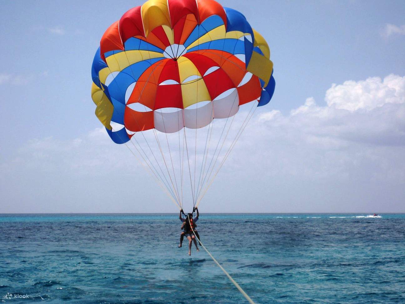 Terbang Parasailing di Langit Laut Merah Dengan Pemindahan - Hurghada