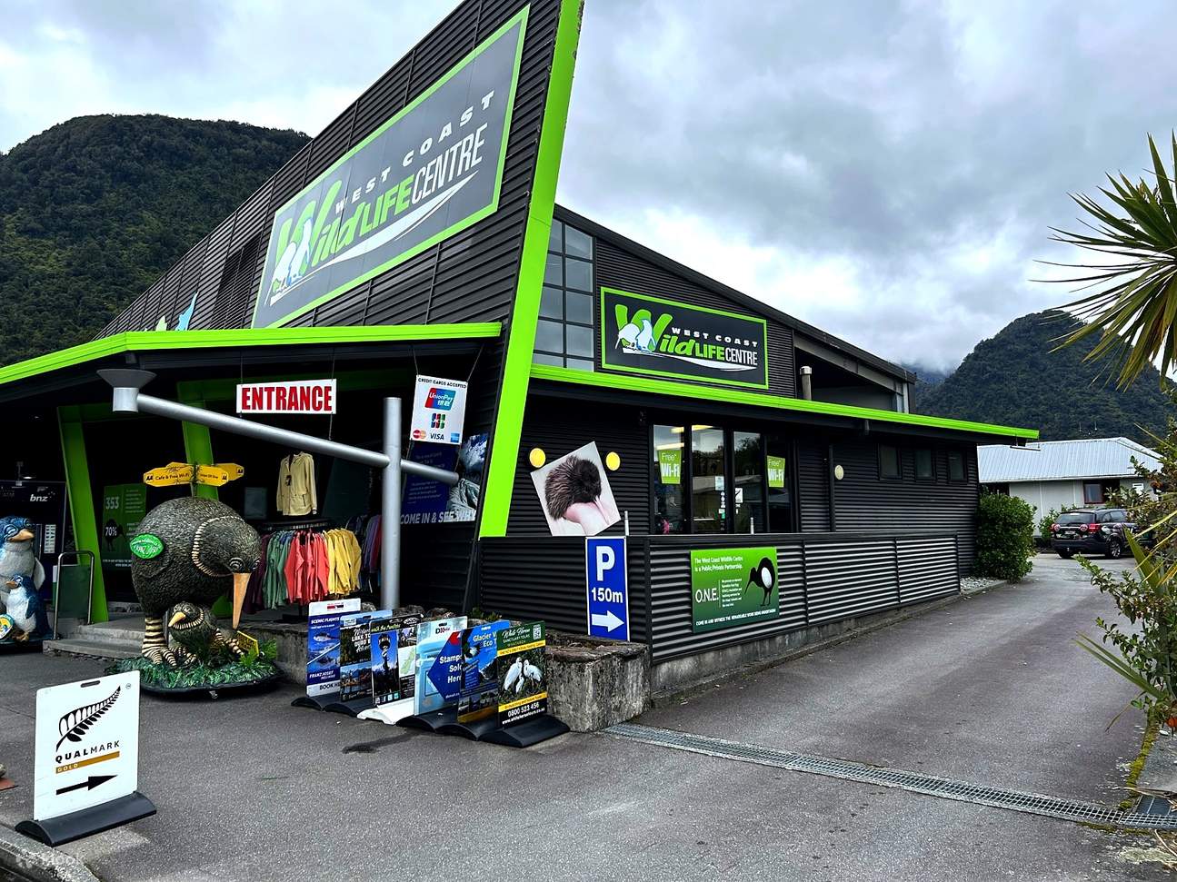 Vé Trung Tâm Động Vật Hoang Dã West Coast