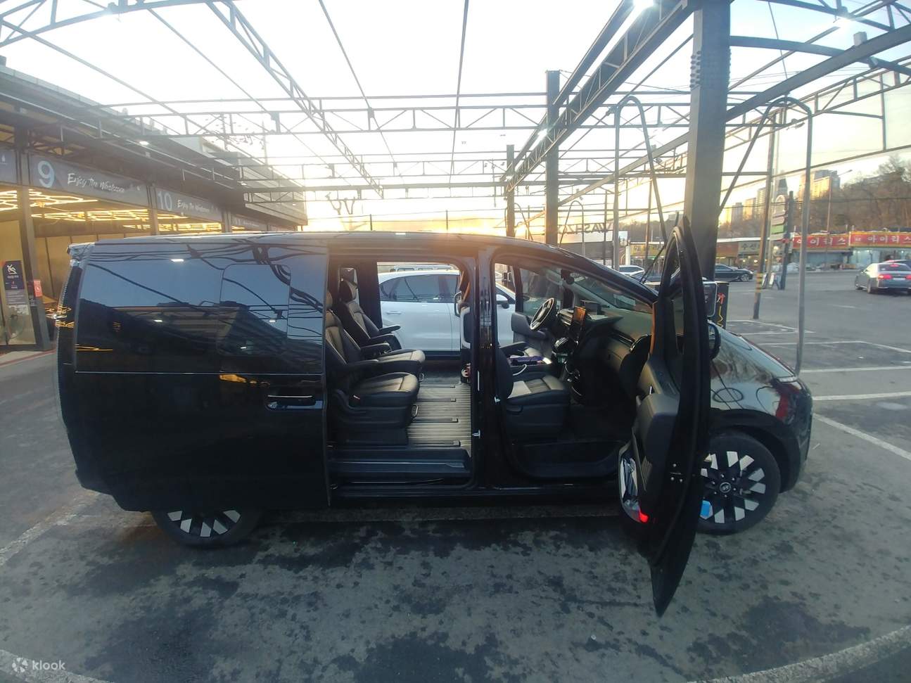 Alquiler de coche con conductor en Busan para la ciudad de Busan / Aeropuerto PUS