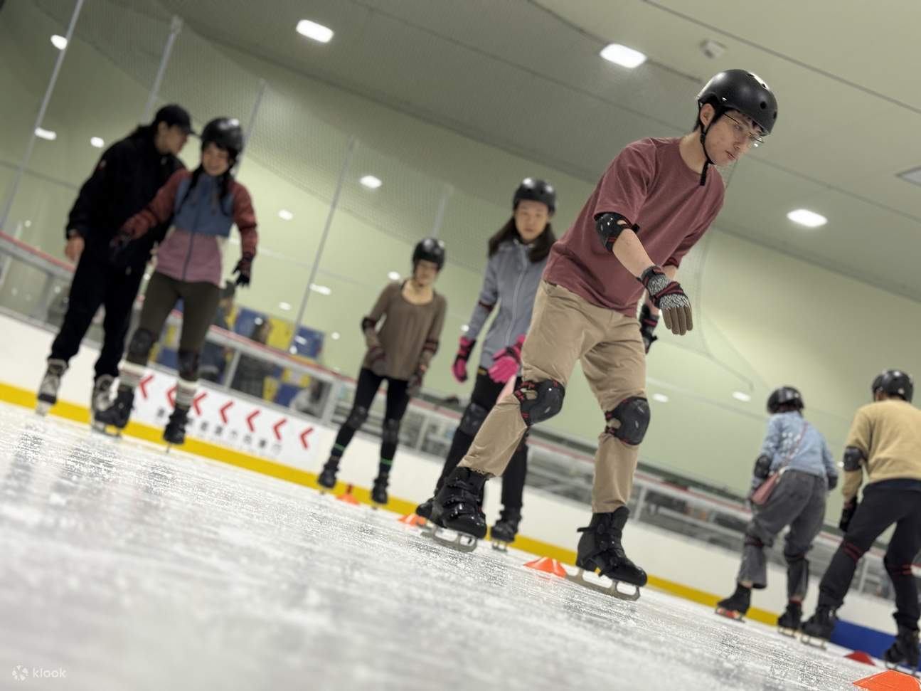 Tempat ini luas dan sesuai untuk berkumpul bersama rakan dan keluarga.