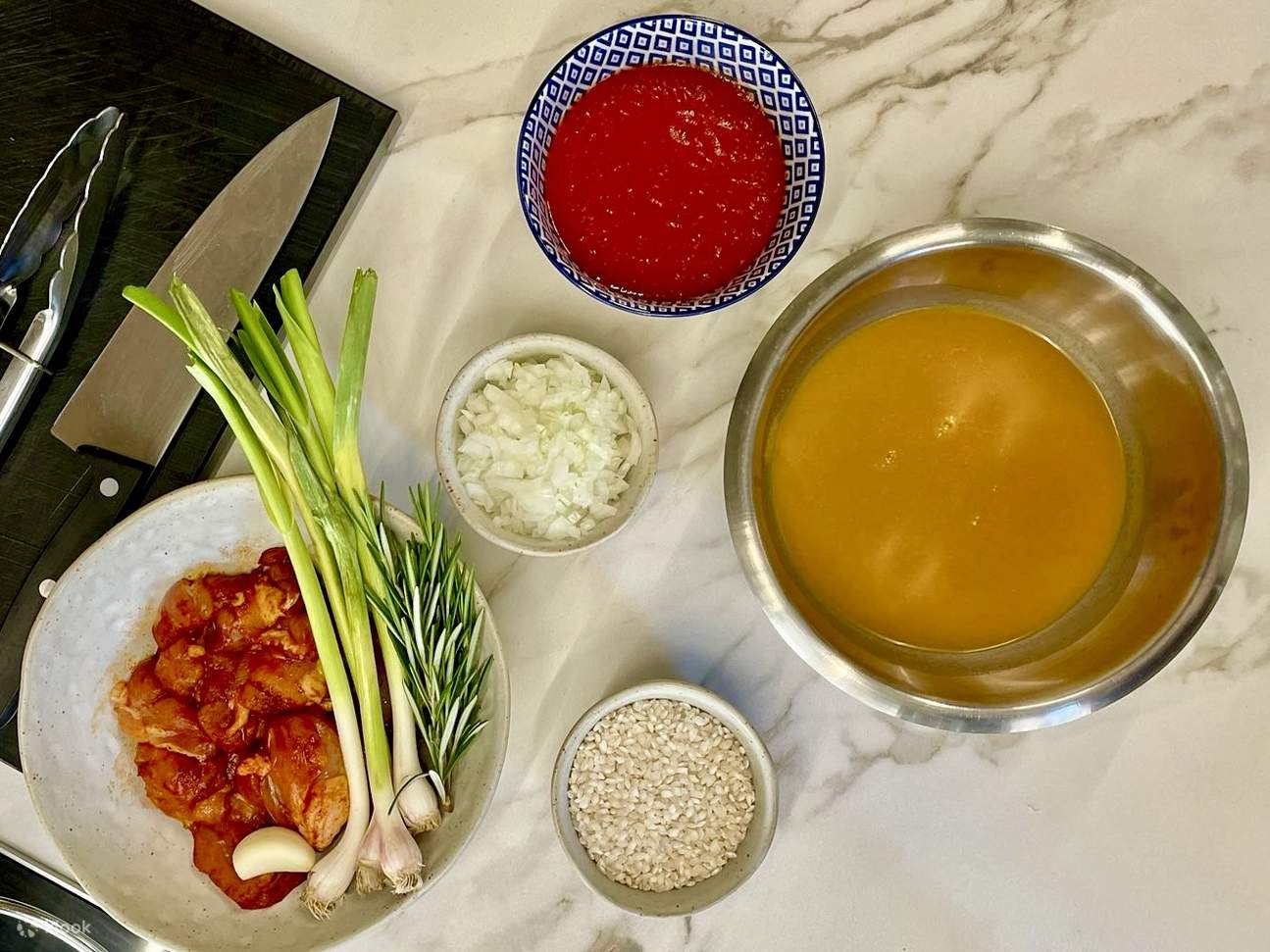 バルセロナでパエリア以外の料理マスタークラスを開催する地元シェフ