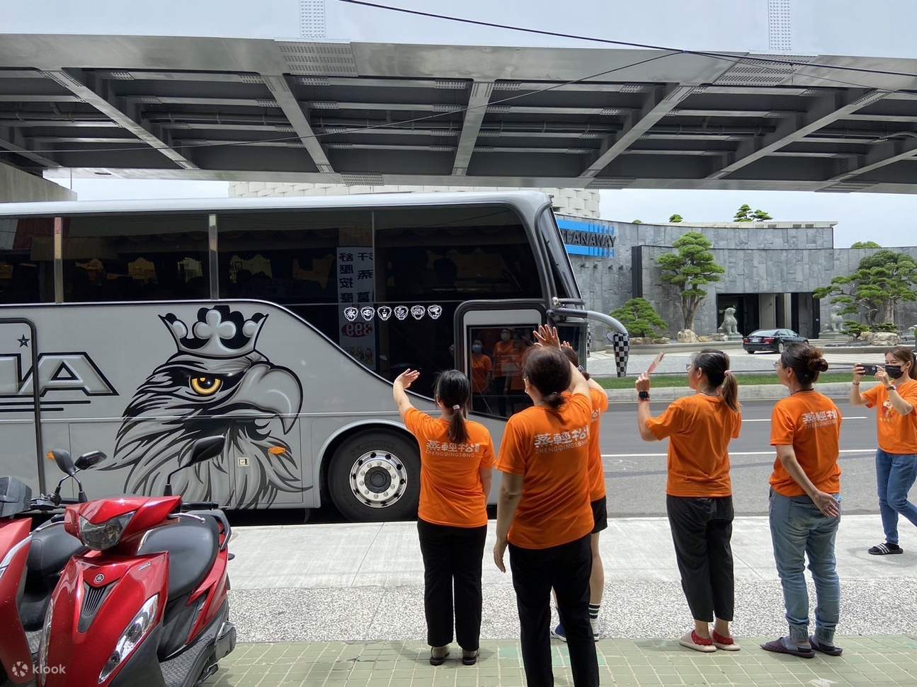 汗蒸幕或舒壓按摩適合全家老少、工商聚會、夫妻共享、個人獨處