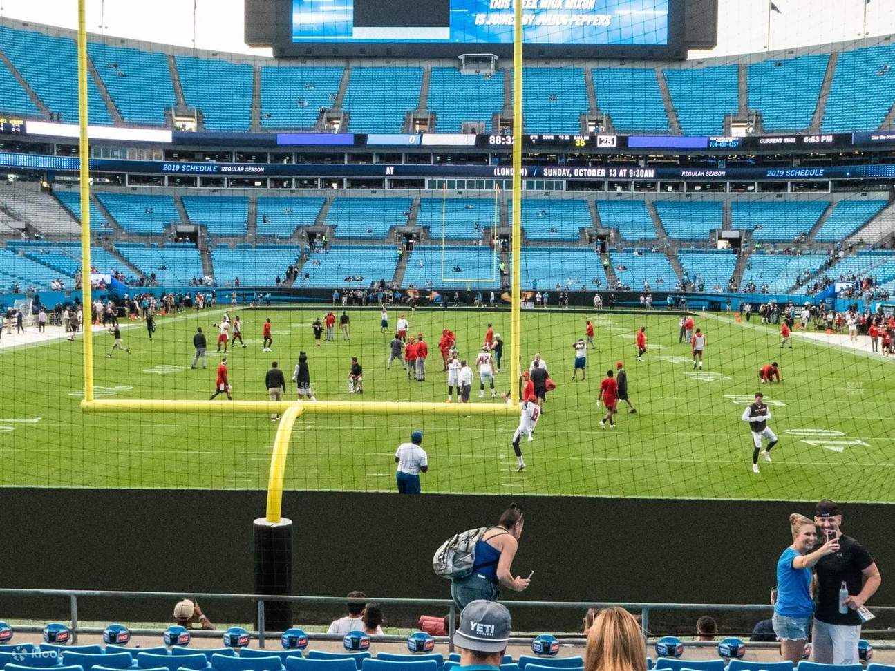 엔드존 좌석에서 짜릿한 액션과 흥분으로 가득한 경기를 가까이에서 즐겨보세요.