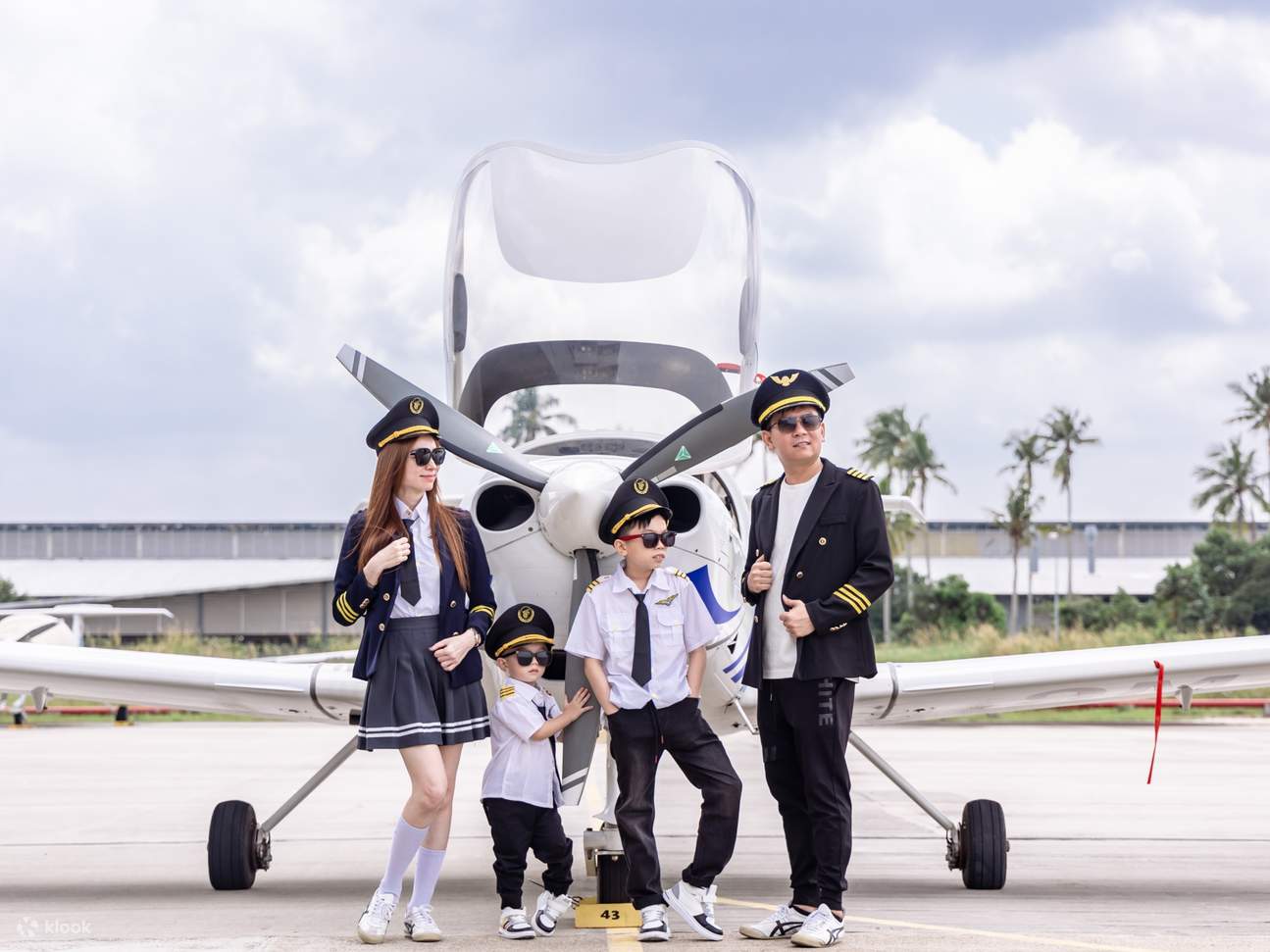 Expérience de séance photo sur le thème de l'aviation à Malacca