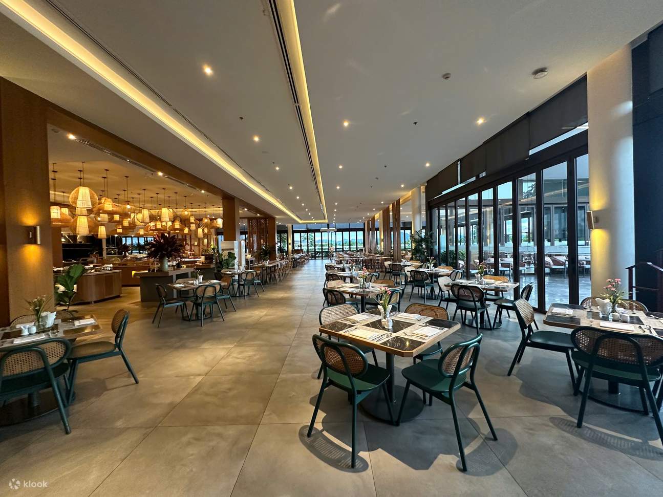 Thé de l'après-midi à Oakwood Ha Long