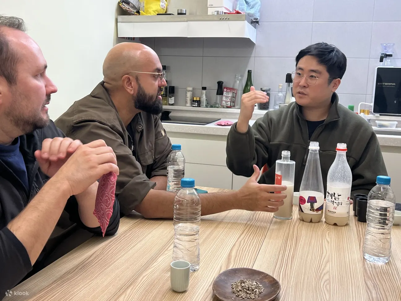 与侍酒师一起品尝米酒 - 最好的马格利酒和烧酒