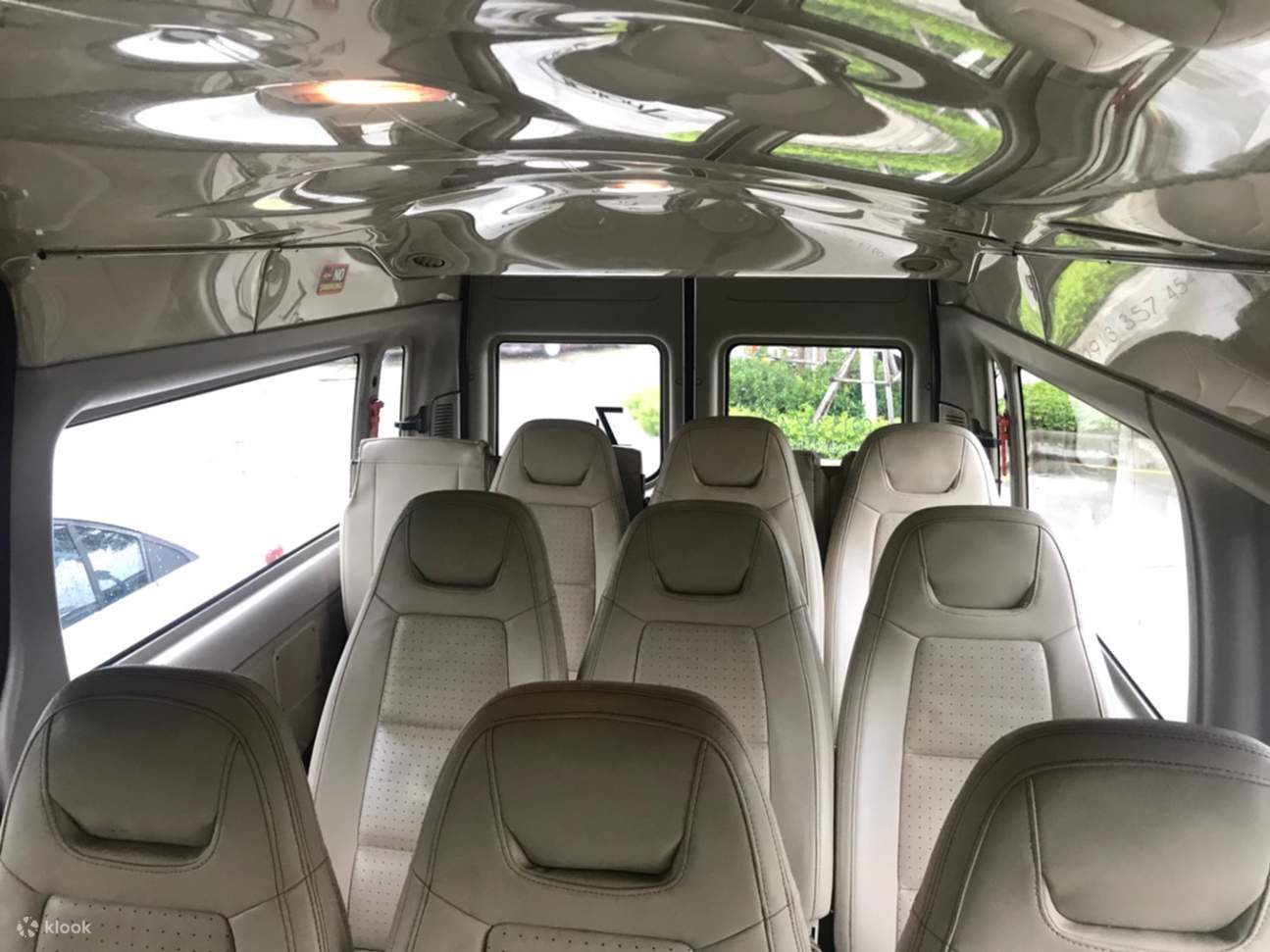 Shared Da Nang Airport (DAD) Transfers for Da Nang City, Hoi An, or Ngu