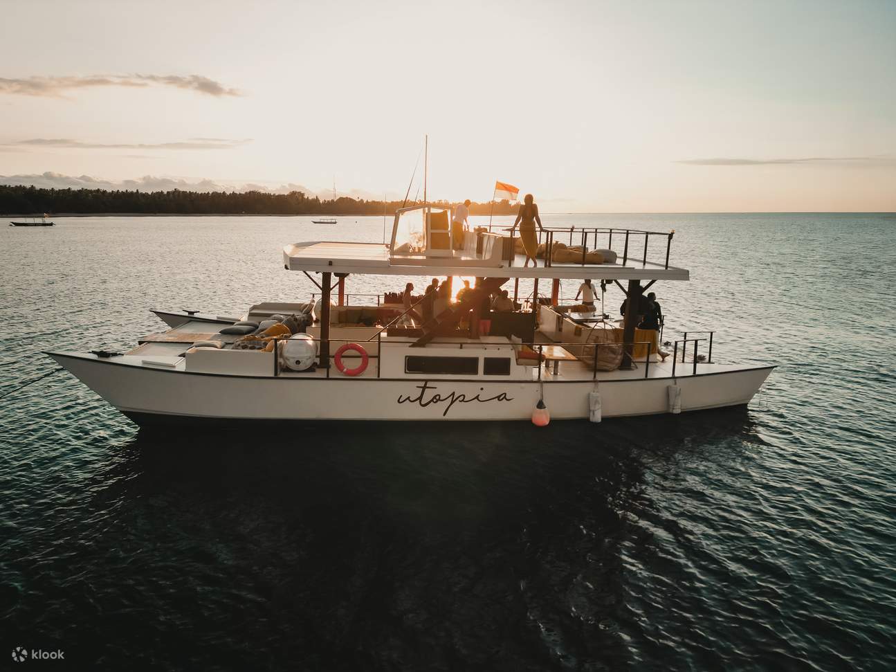 Catamaran Snorkelling Trip • Nusa Lembongan • 4 Experiences in 1